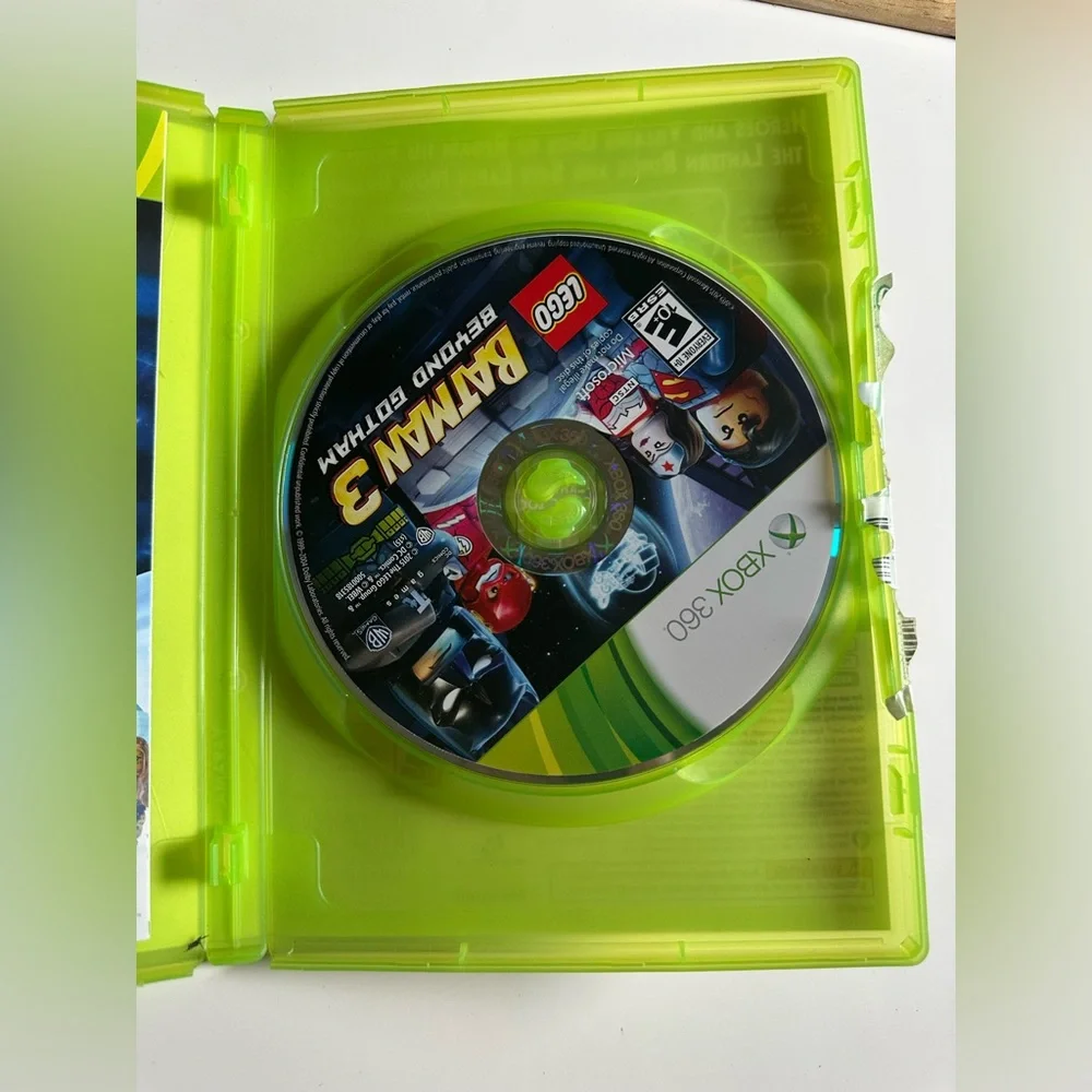 LEGO Batman 3: Beyond Gotham (Microsoft Xbox 360, 2014)